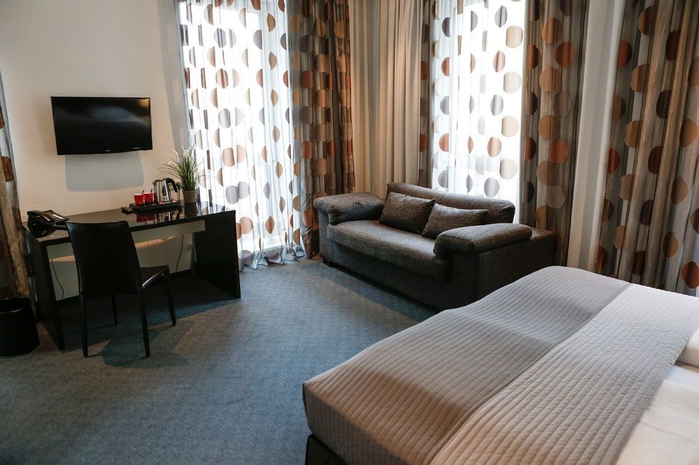 Koncept Hotel Liebelei Wenen Buitenkant foto